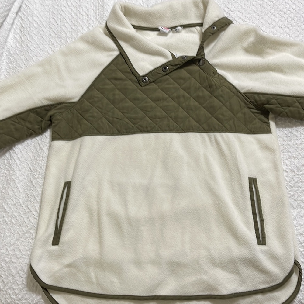 Fleece pullover - Picture 2 of 2